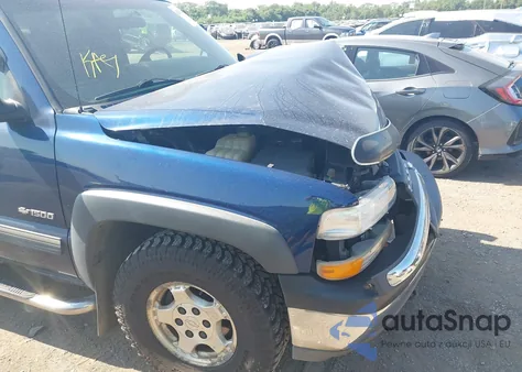 2001 Chevrolet Silverado K1500 z USA, uszkodzony, nr VIN 2GCEK19T711378504